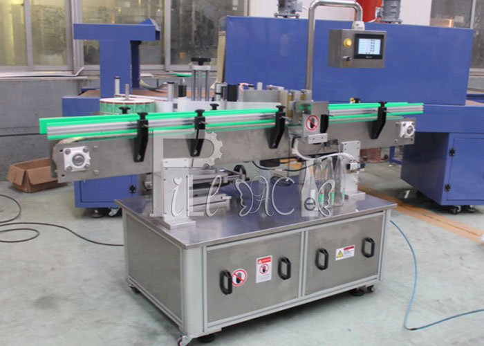 Двойной или линейное хозяйство оборудования машины Labeler бортовой слипчивой бутылки стикера 3 обозначая