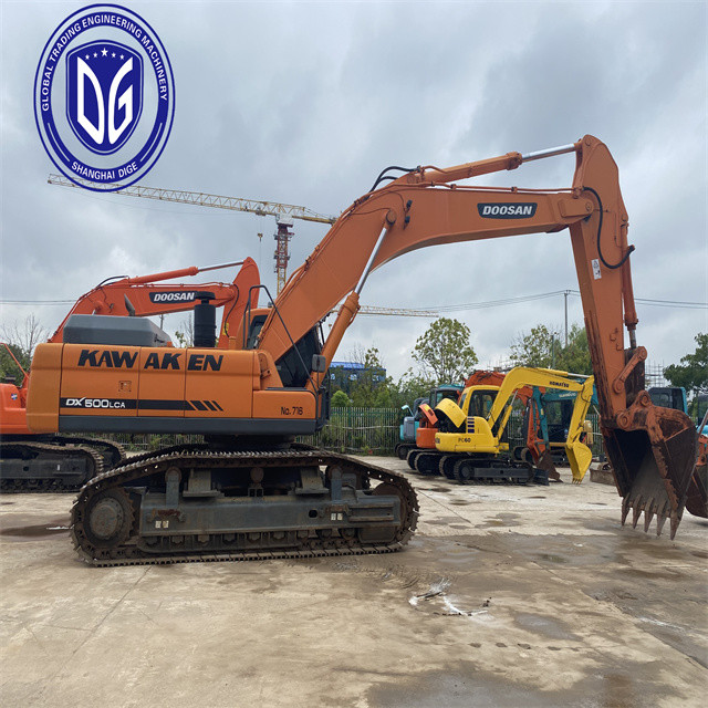 DX500 Использованный экскаватор Doosan Большой экскаватор Использованный гидравлический кралер