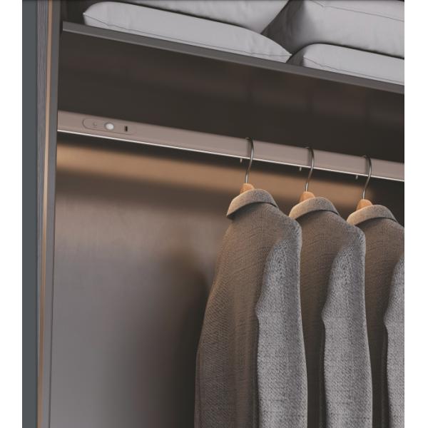 3000k/4000k/6000k Color Temperature Wardrobe Hanging Rail Light with PIR Sensor and PMMA