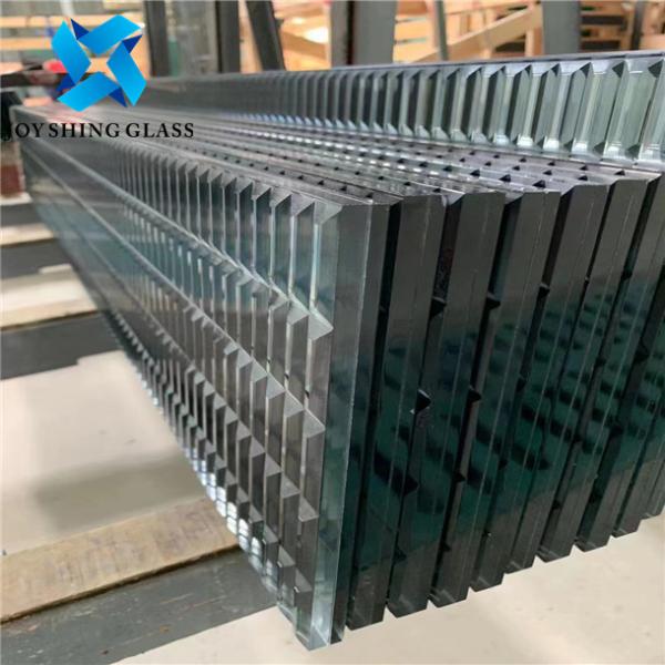 6mm 8mm Clear Patterned Glass , Tempered Reeded Fluted Glass