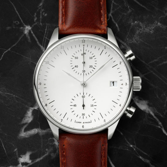 Quartz 316L Silver Stainless Steel Watch 3 Bar With Date / 40x11mm Size