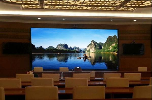 P16 P20 Indoor LED Video Wall Easy Operation 900 - 1100nits Brightness