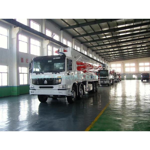 Тележка конкретного насоса шасси 42M SINOTRUK HOWO 8x4 с 371HP