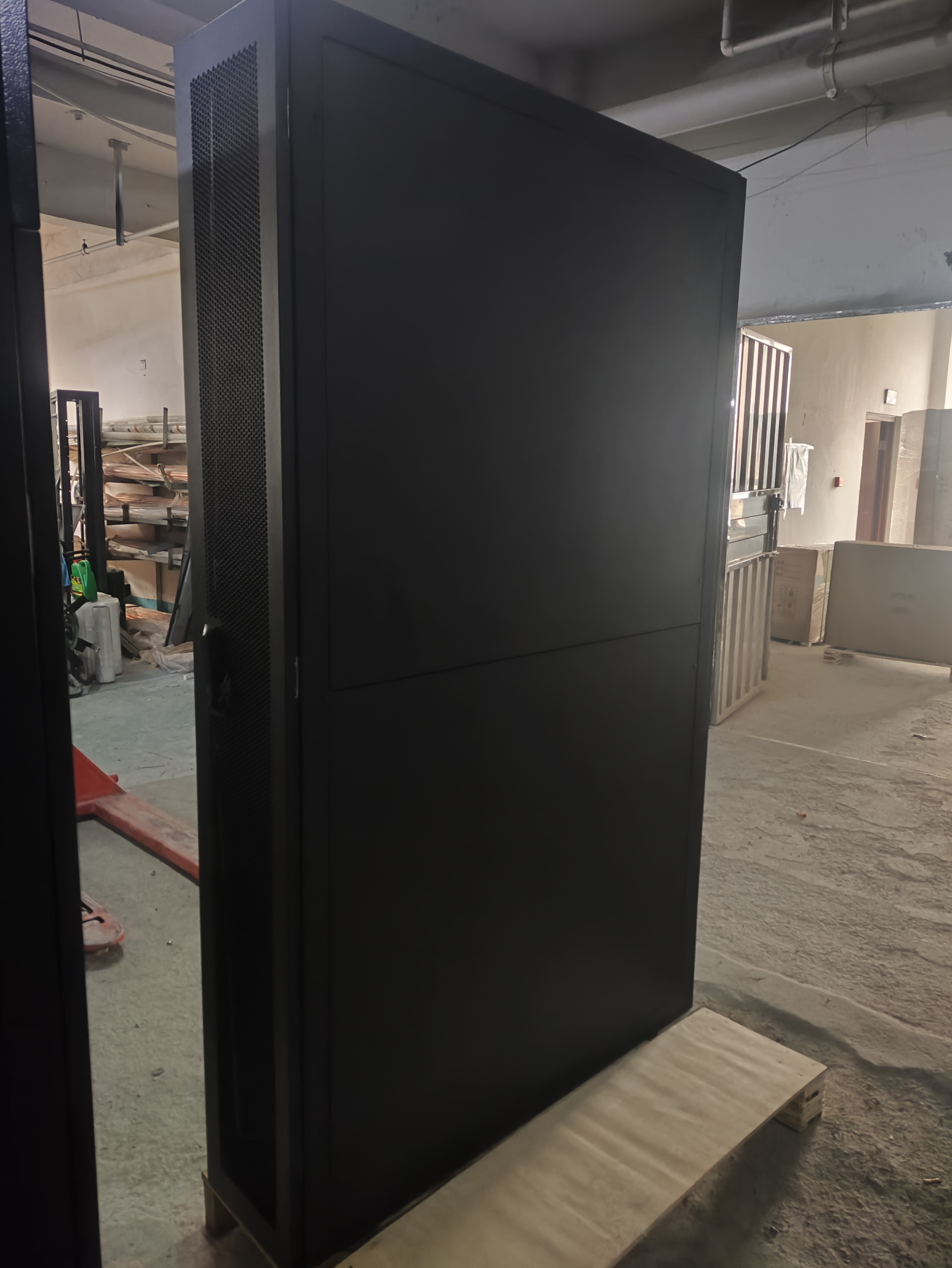 Horizontal Airflow Computer Server Room Crac Unit In Row Air Conditioner Cooling Systems