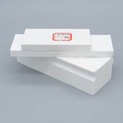 92% 95% 97% Placas cerámicas de aluminio 9 Dureza de Mohs con alta resistencia al desgaste Dañado