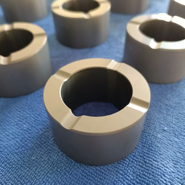 Self-Lubricating Silicon Carbide Ceramic Sliding Bearing Sleeve With 1650°C Max Temperature And 2800 HV5 Hardness