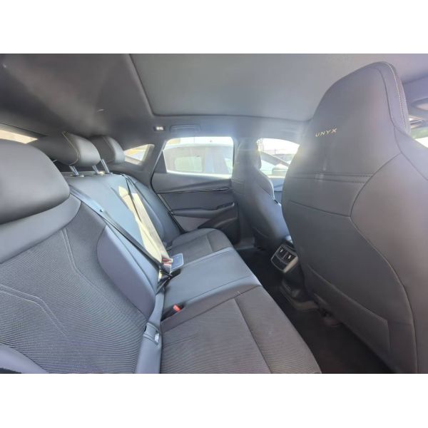 Volkswagen ID. UNYX Pro Long Range Edition with 80.2 kWh Battery and Facelift Automatic