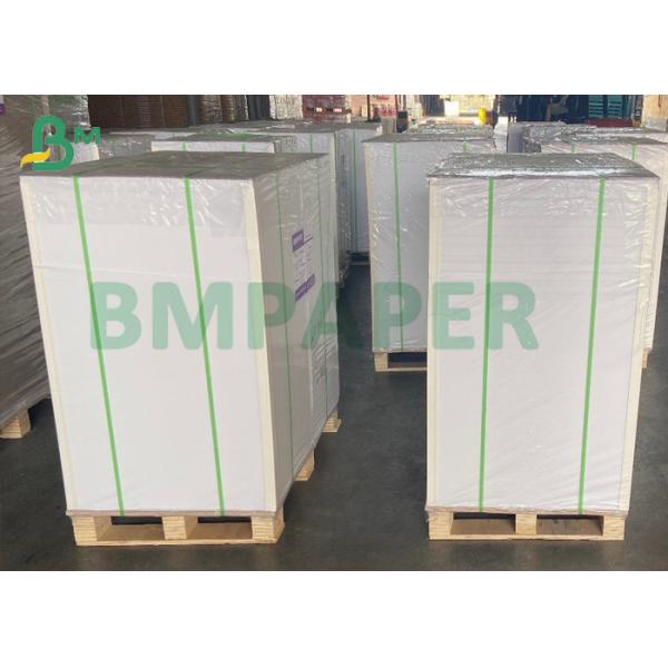 丈夫な薄板にされたボール紙1.5mmの二重側面上塗を施してある固体板