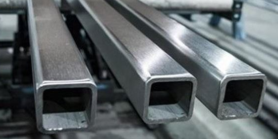 A53 API ERW Spiral Stainless Steel Square Tubing Waterproof Anti Abrasion