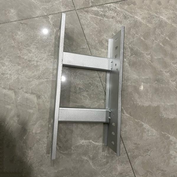 Wall and Ceiling Mountable Cable Channel Tray Heat Dissipating  2-3m Length