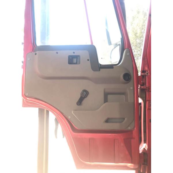 Сверхмощное Sinotruk Howo использовало 10 тележку трактора колес 6x4 с 371Hp для продажи