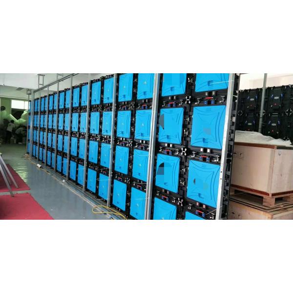 Крытый настенный дисплей СИД P5 видео- с 3528 фабрикой Шэньчжэня шкафа ламп 640x640mm СИД алюминиевой