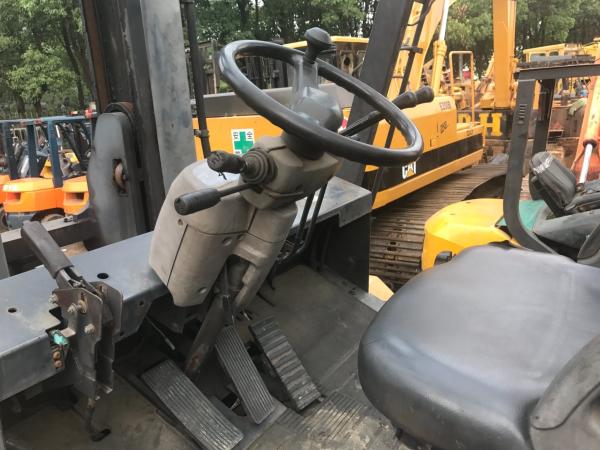                  Use 100% Original Komatsu Forklift Truck Fd150e-8, Secondhand 15 Ton Japan Forklift Komatsu Fd150 Fd160 Fd200 Fd250 in Stock for Sale             