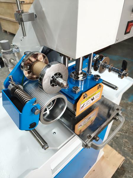 Hot Foil Stamping Machine Automatic Roll Paper Pneumatic Hot Stamping Machine Leather Embossing Logo Indentation Business Card Gift Box Plastic Wood Brande