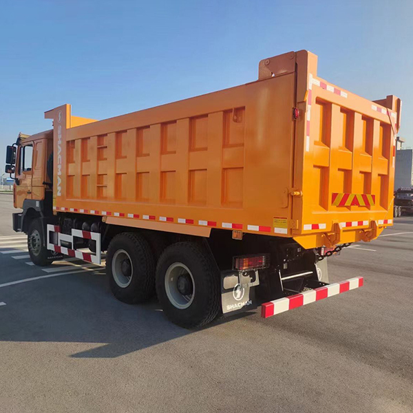Shacman Dump Trucks 300-400L Fuel Tank Capacity And Diesel Fuel Type With 2 Seats