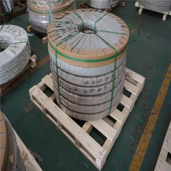 0.8MM espesor 304 línea de cabello de acero inoxidable personalizado tira en forma de T borde de bordes de baldosas de metal para la decoración del suelo