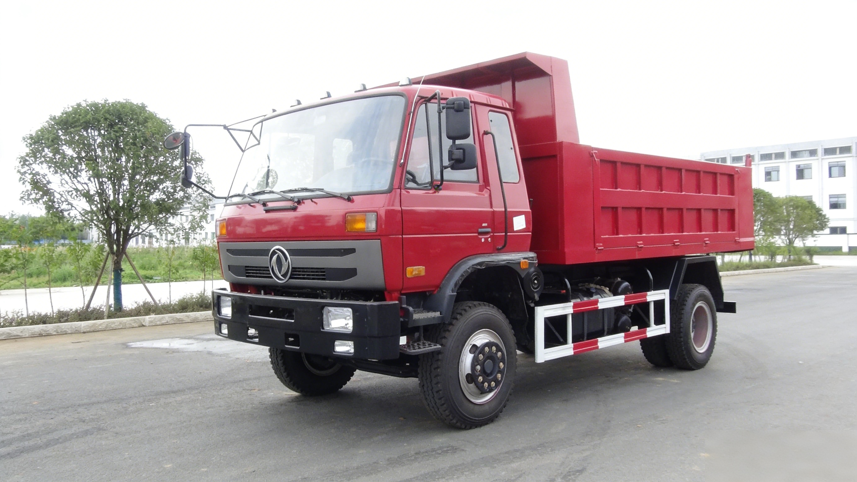 Dongfeng 4*2 Tipper Truck
