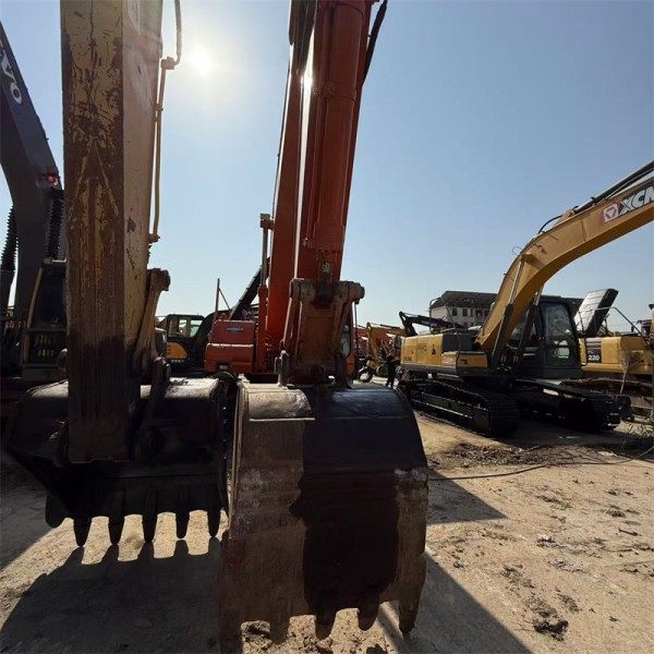 Doosan DH220 DH220LC-7 22 Ton Crawler Excavator Used Hydraulic Digger Korea Original Construction Machinery for Sale