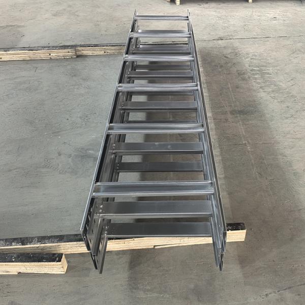 Ladder Type Cable Tray 3m-6m Length Good Ventilation Affordable Performance Steel