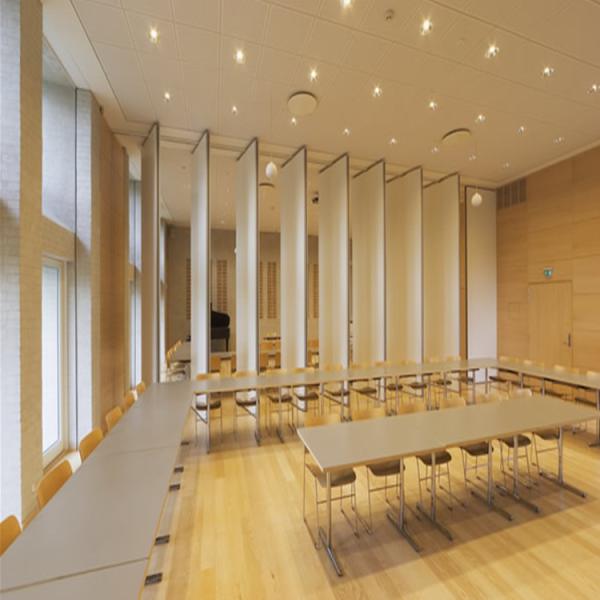 Переклейка класса школы высококачественная звукоизоляционная сползая складывая для доски стены раздела