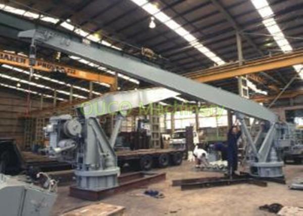Anti - Collision Fixed Boom Crane Diesel Hydraulic Drive With ABS Class