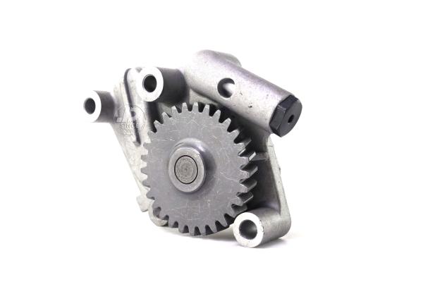 4TNV94 6D114 6BG1 6D34 Diesel Engine Oil Pump Excavator Engine Parts