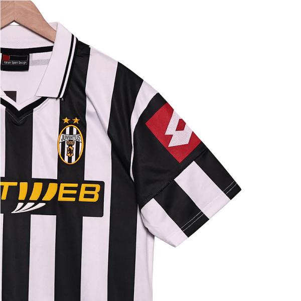 Fans Retro Home Football Shirts Classic Replica for Juventus 2001-2002 Season