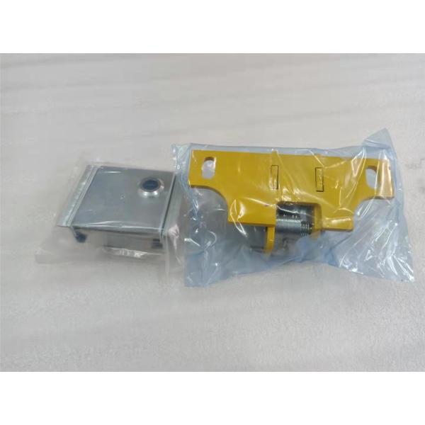 PC300-6 PC300-7 Engine Cover Locks For Komatsu
