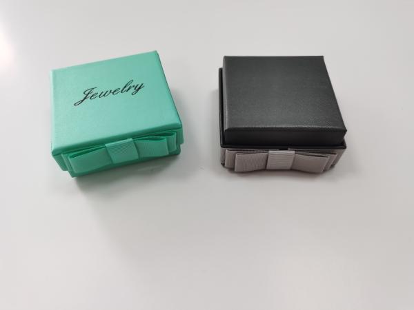 CMYK Printed Retail Boxes UV Varnish Square Magnetic Folding Gift Box
