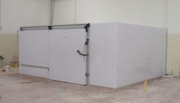 380V 450V Walk In Freezer Room Danfoss Compressor Temperature 2 ~ 10 Degree