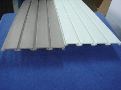 Panneaux de mur à lamelles de Taupe favorable à l'environnement pour le stockage ou le garage, OEM