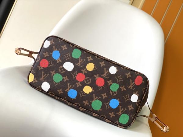 black LV X Yayoi Kusama Louis Vuitton Neverfull MM Monogram Bag Multicolor