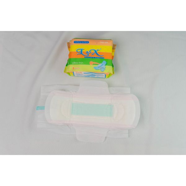 Japan Sumitomo SAP Women Sanitary Napkins with ISO Certification and Cotton Offering Soft Comfortable Leak Protection