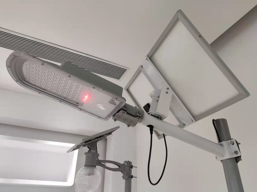 Уличные светы СИД Alu 200W 2000lm заливки формы солнечные с рабочим времененем 50000hours