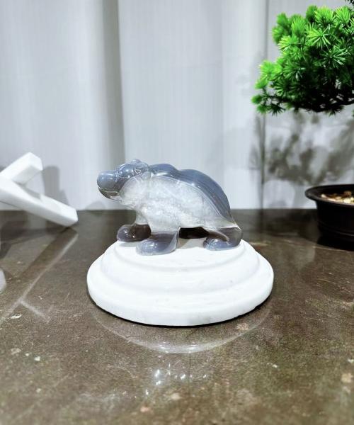 Exquisite Agate Marble Animal Sculpture Figurines - Handcrafted Decorative Home Decor | Premium Marble Artwork for Interior Design