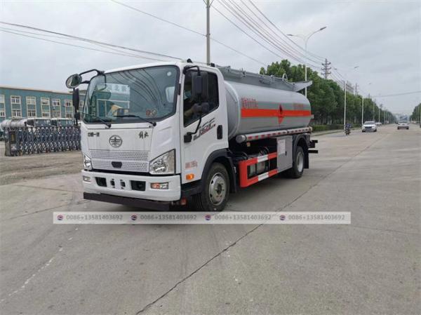 Factory Price 4wd Truck 6ton Oil tank Truck off Road 4x4 Fuel Tanker Truck