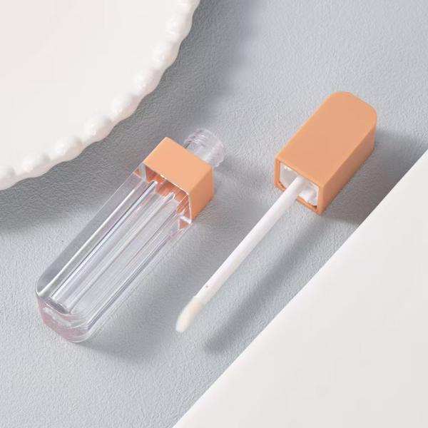 El tubo de plástico de 4 ml con tapa cuadrada es fácil de transportar