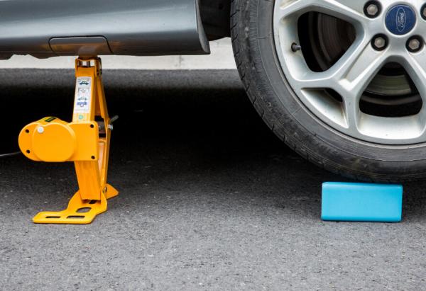 automatic emergency tools 1-10 tons electric car jack with electric impact wrench