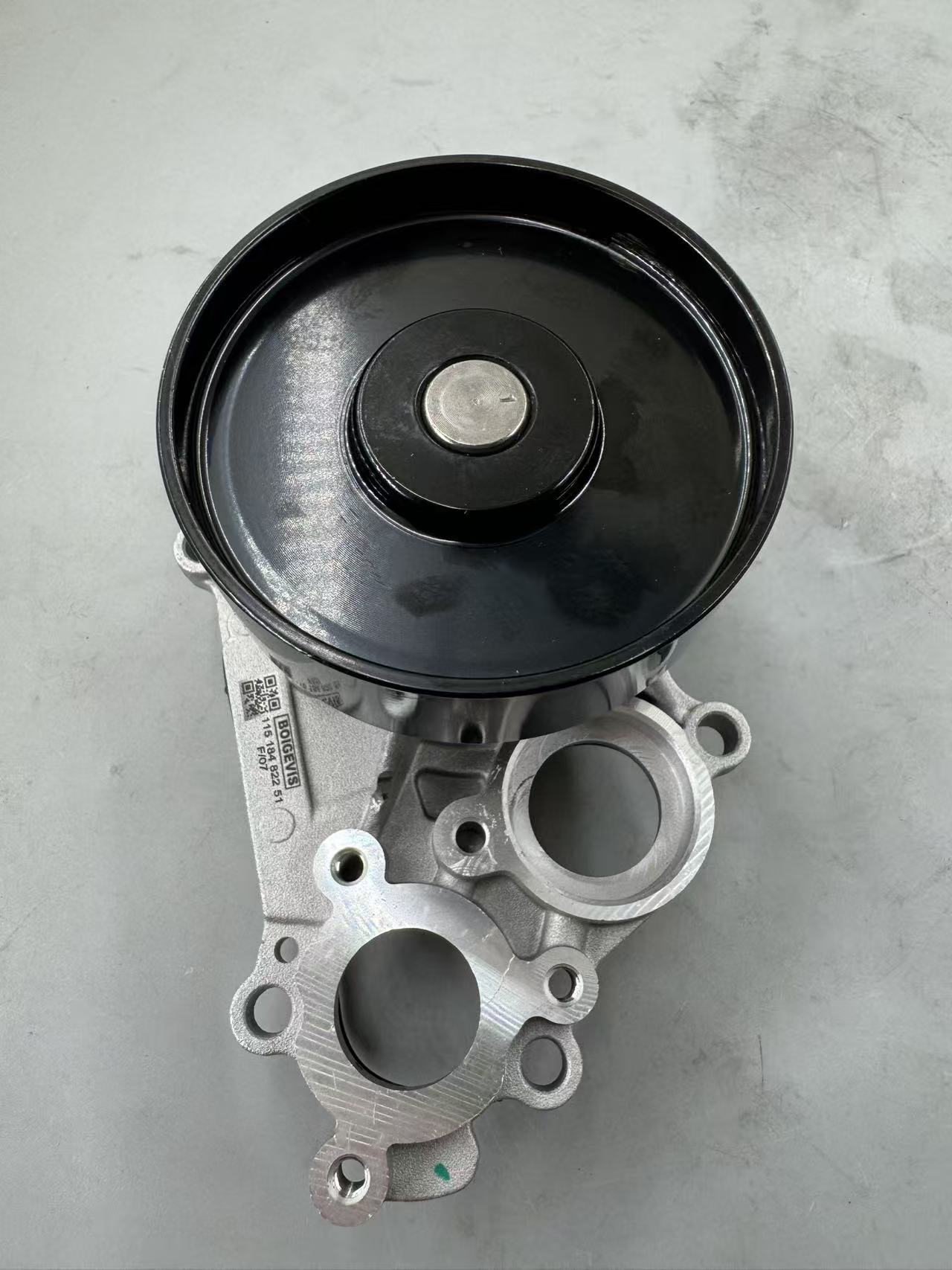Popular best-selling water pump 1151 8482 251 for BMW