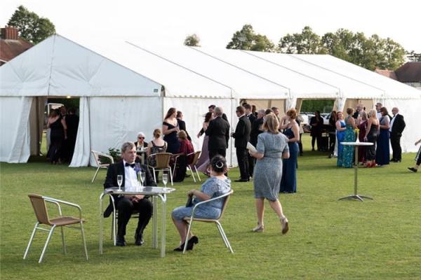 Semi Permanent Anti UV Event Marquee Tent , White Outdoor Tent 300 Seats Event Venue