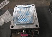 Moldeo por inyección plástico del corredor frío que hace para la vida larga del molde de las instalaciones de tuberías del Pvc