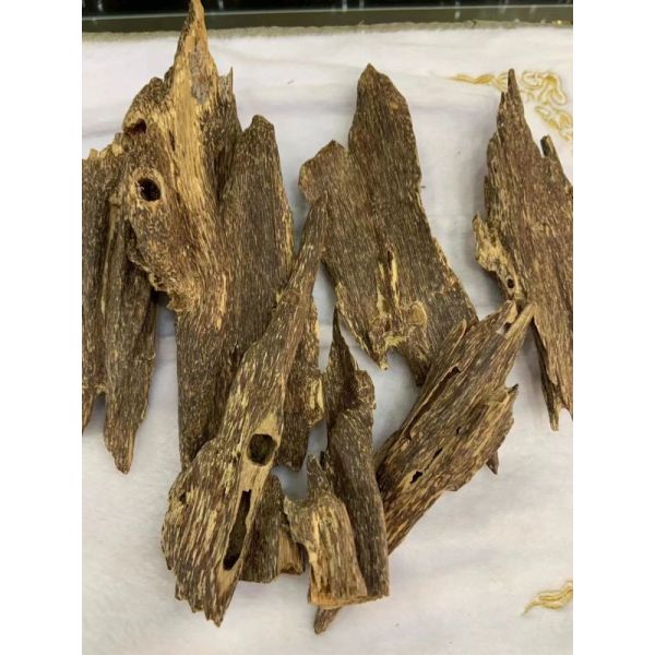 150g Hainan Wild Agarwood Aloeswood Natural Scraped Black Oil Bulk Spices Insect Authentic