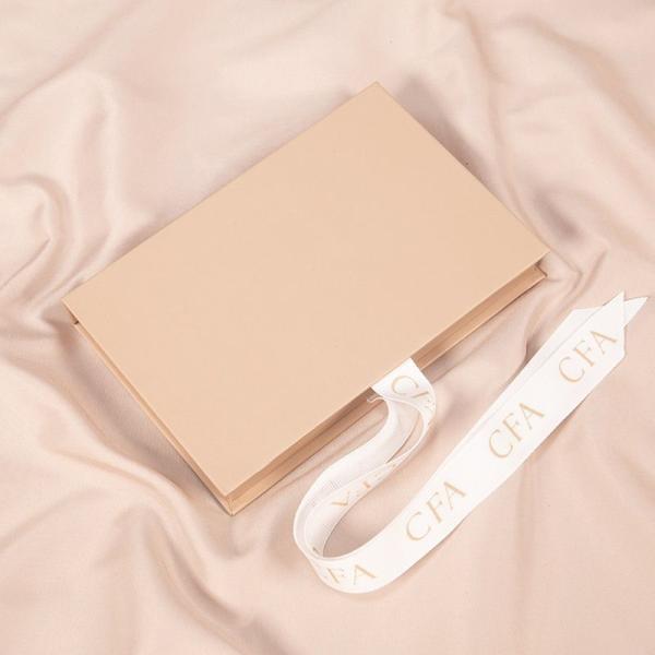 Caja de regalo magnética de lujo personalizada para tarjetas de caramelo de chocolate Shapoo joyas cosméticas