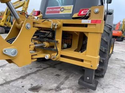 Pre Owned Loader CAT 420 With 262 HP Power 1.9 M Bucket Height Powershift Transmission 38.1 Km/h Speed