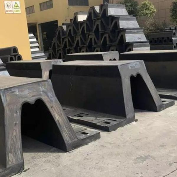 Noiseless Innovative V Fenders Arch Rubber Fender Marine Arch Rubber Fender