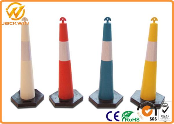 Sunproof Heat Resistant 76cm Traffic Delineator Post Reflective Guide Post