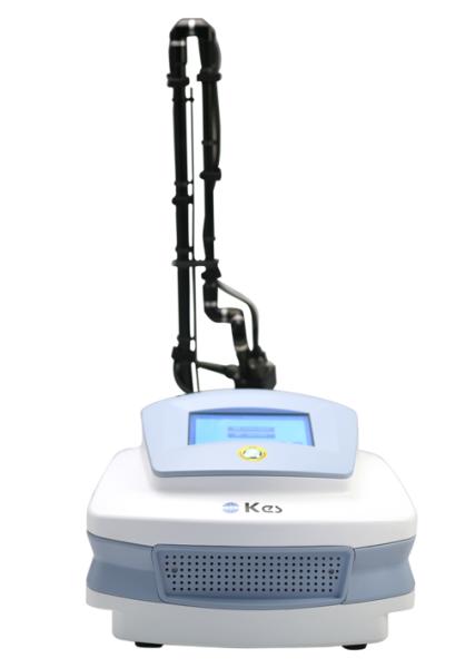 635nm Fractional Co2 Fractional Laser Machine , Scar Removal Machine