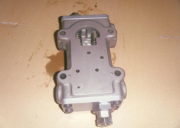 Hitachi Excavator EX300-2 HPV145 Hydraulic Pump Regulator 9122781 