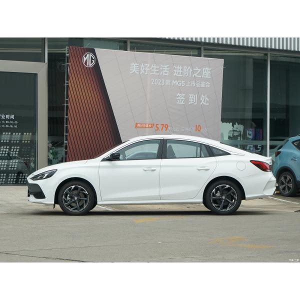 Automatic Air Conditioner Mg5 2023 300TGI DCT flagship 4-door 5-seater sedan with Top Speed of 200 KM/h