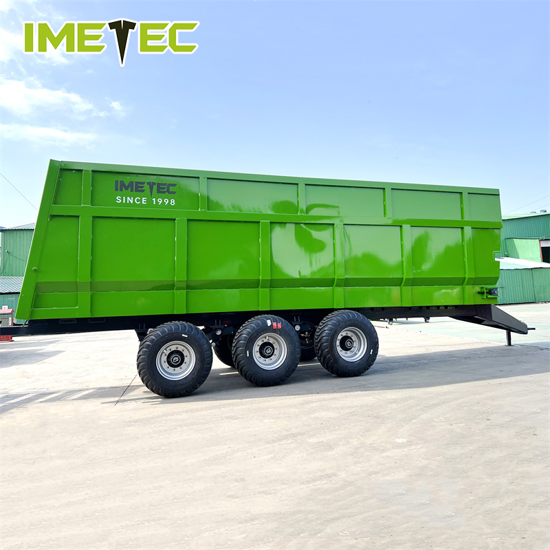 Agricultural Solid Manure Spreader Trailer Ground Driven For Handling And Distribution